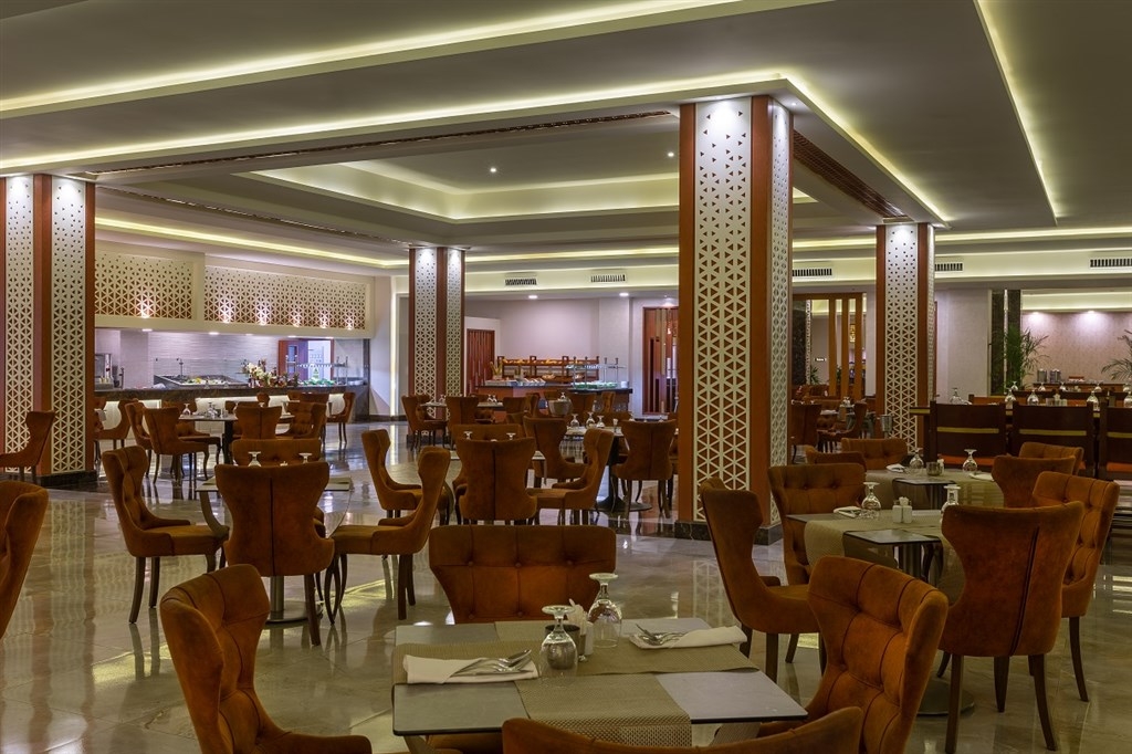 Kairó+Luxor+ Pickalbatros Aqua Blu Resort (ex.Sea World)12