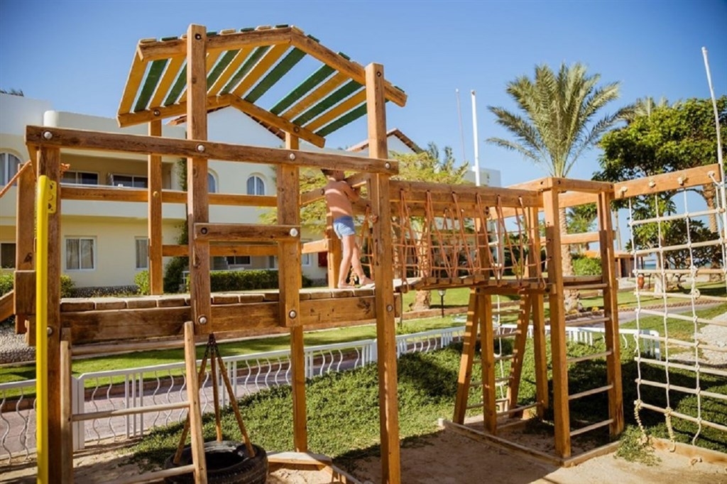 Kairó + Golden Beach Resort (ex.Movie Gate)13