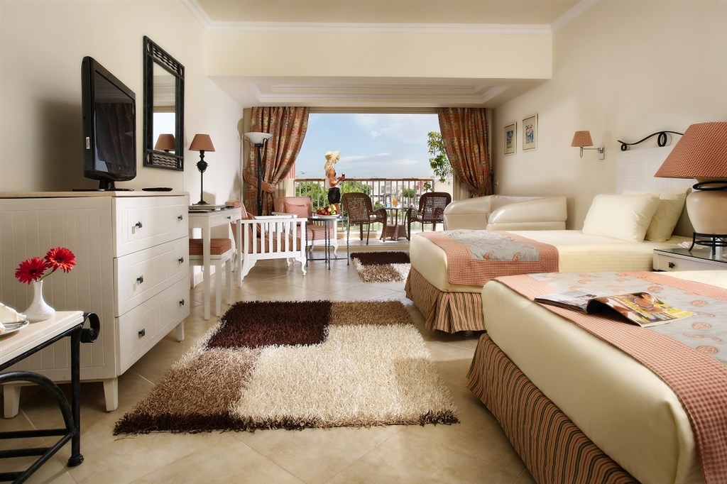 Kairó + Sunrise Crystal Bay7