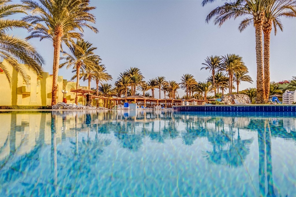 Kairó+ Luxor + Palm Beach Resort16