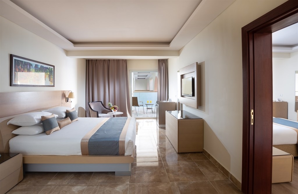 Kairó + Luxor + Pickalbatros Alf Leila Wa Leila by Neverland8