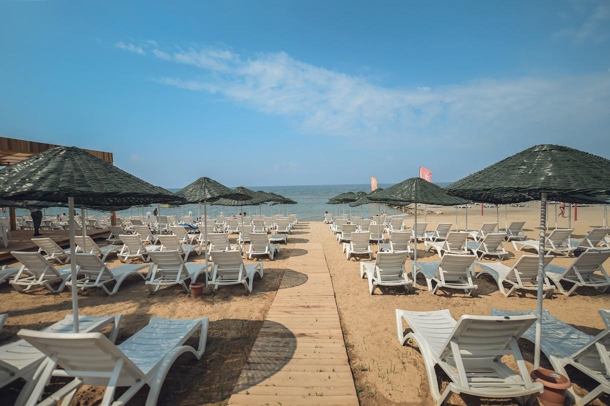 Ramira Beach24
