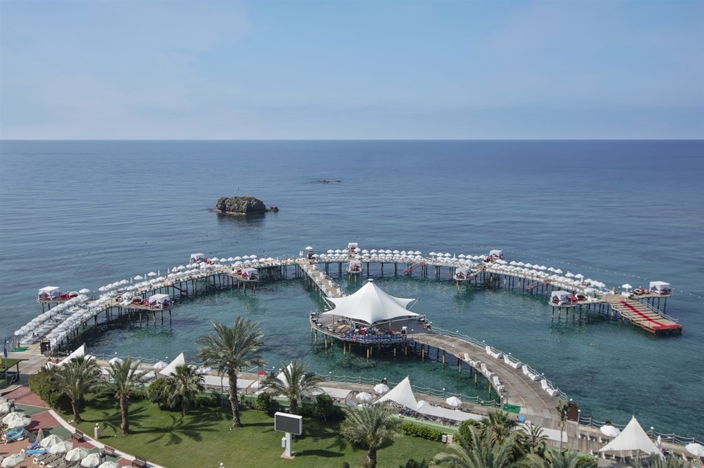 Granada Luxury Resort30
