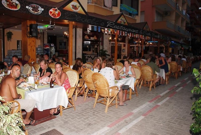 Kleopatra Bebek Hotel1