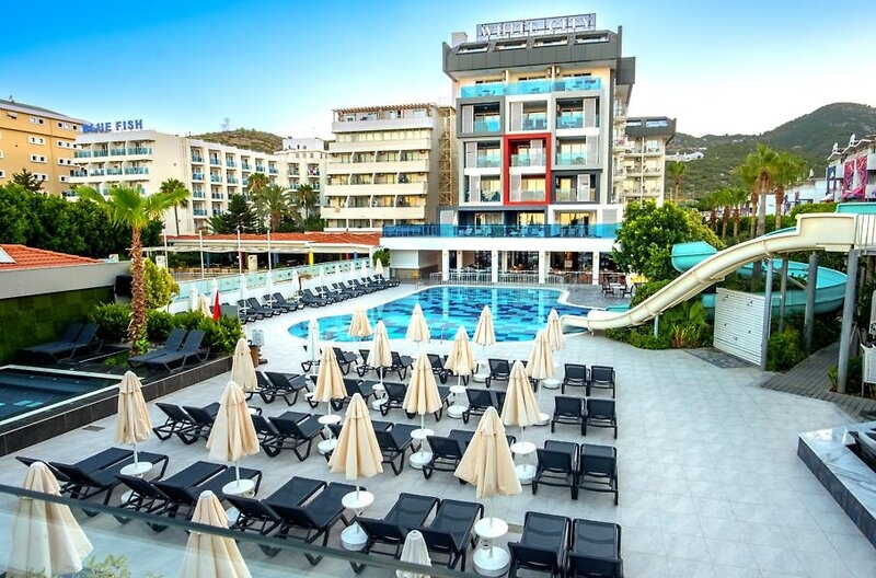 White City Beach Hotel123
