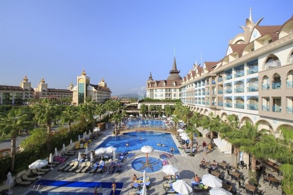 hotel Side Crown Palace
