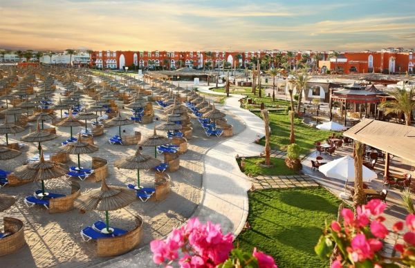 hotel Kairó + Sunrise Garden Beach