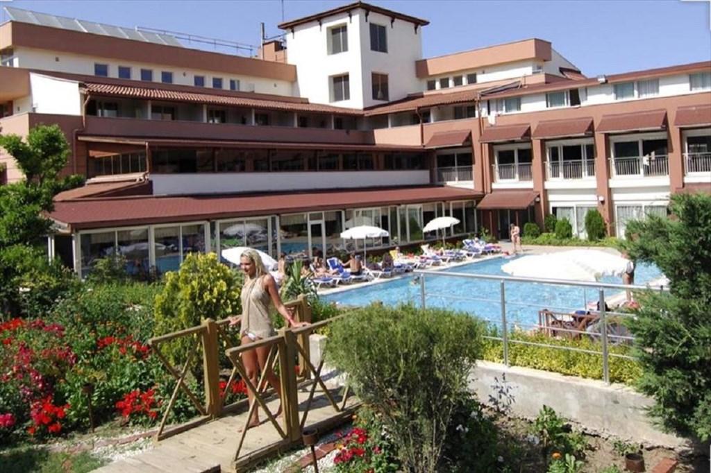 Dg Hotels Rose Resort0