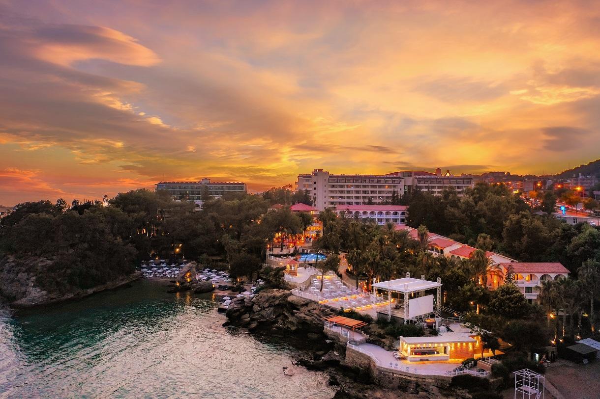 Utopia Beach Club1