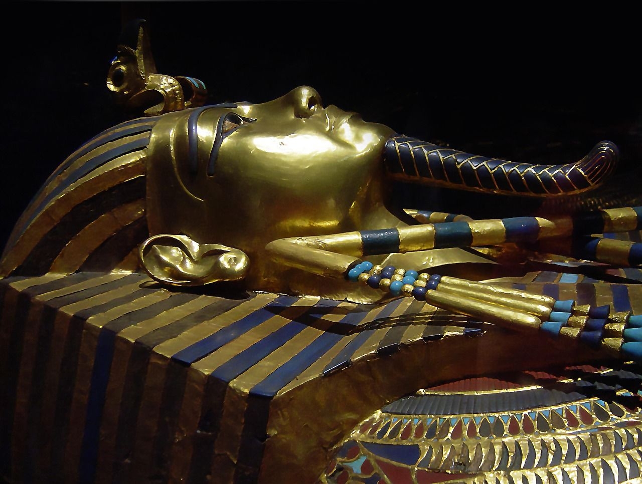 tutankhamun-6112236_1280.jpg