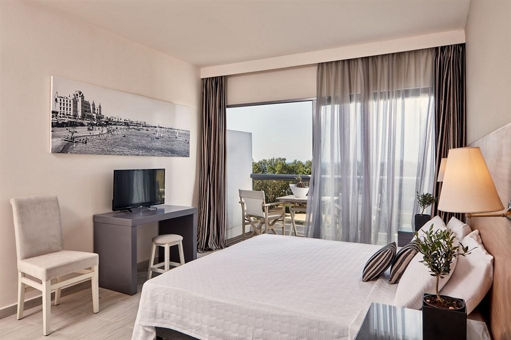 All Senses Ocean Blue Seaside Resort & Spa3