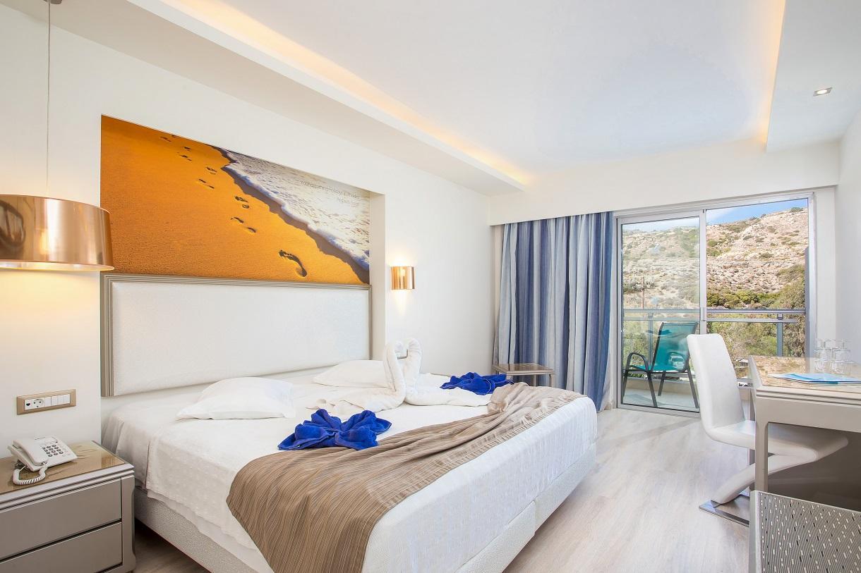 Pegasos Deluxe Beach Hotel2