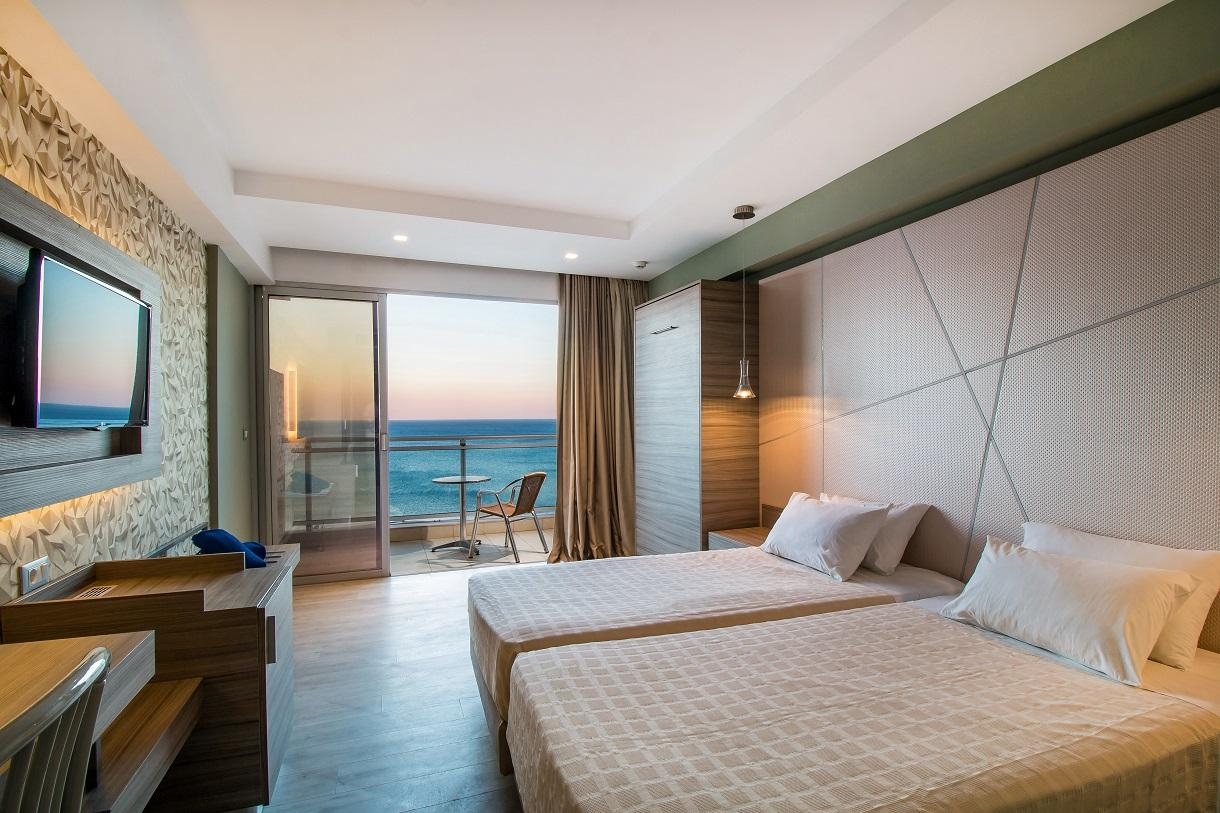 Pegasos Deluxe Beach Hotel4