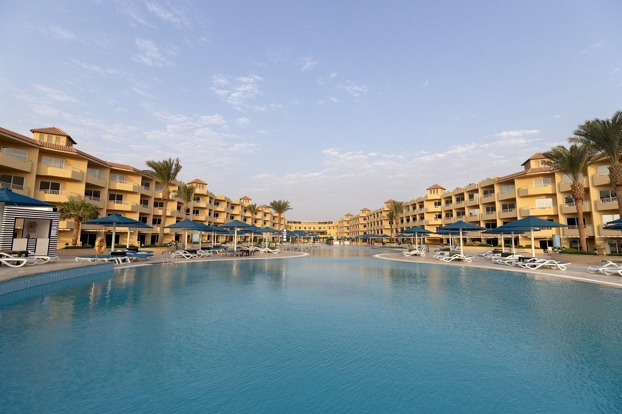 Amwaj Beach Club Abu Soma2