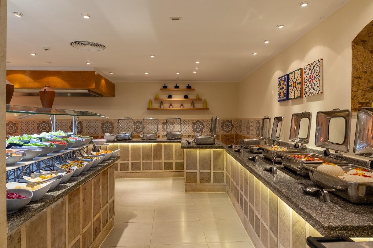 Fort Arabesque Beach Resort9