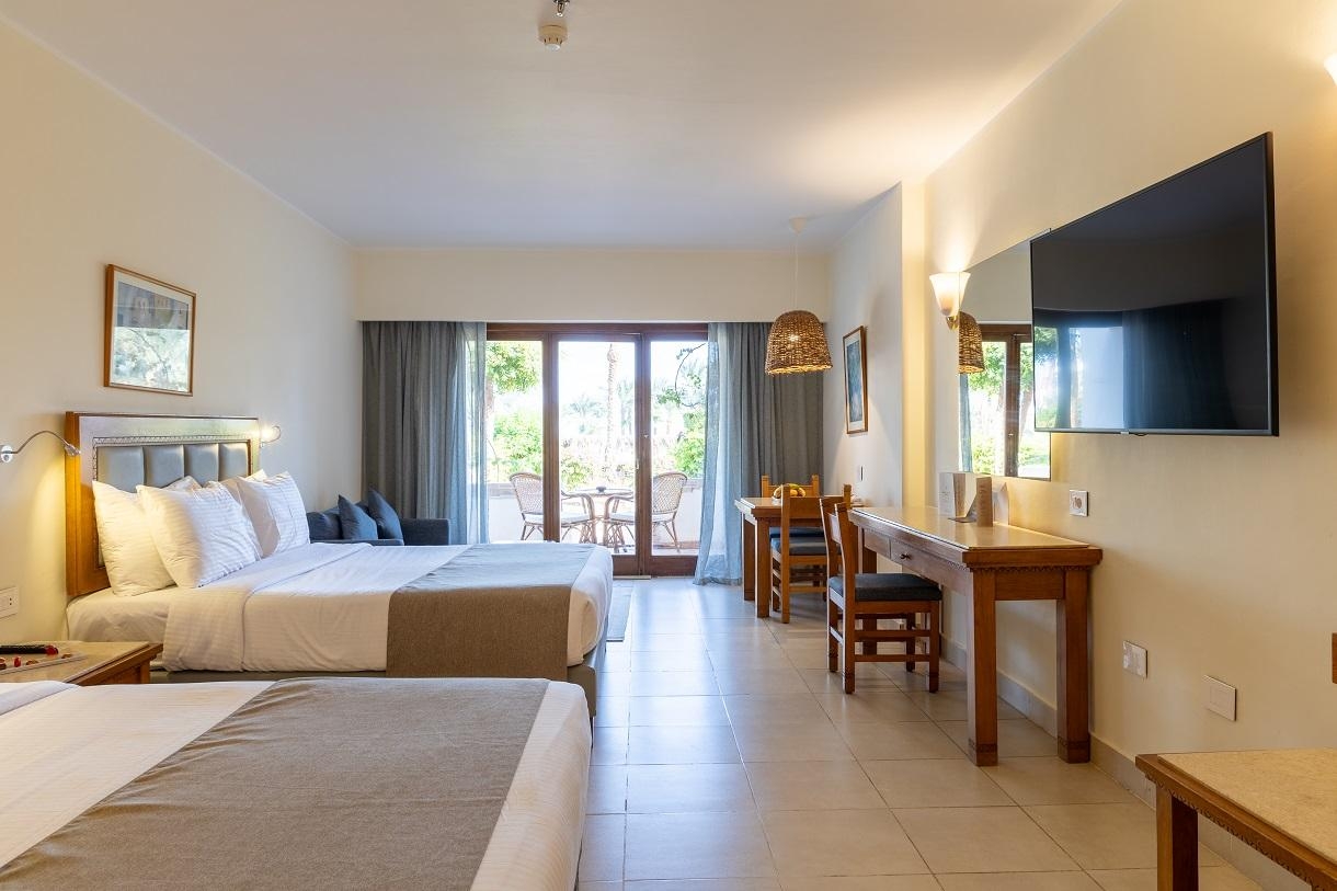 Fort Arabesque Beach Resort3