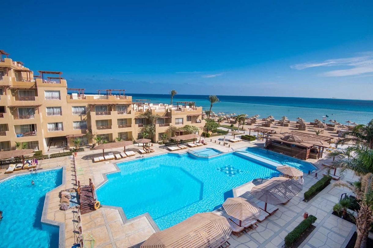 Imperial Shams Abu Soma16