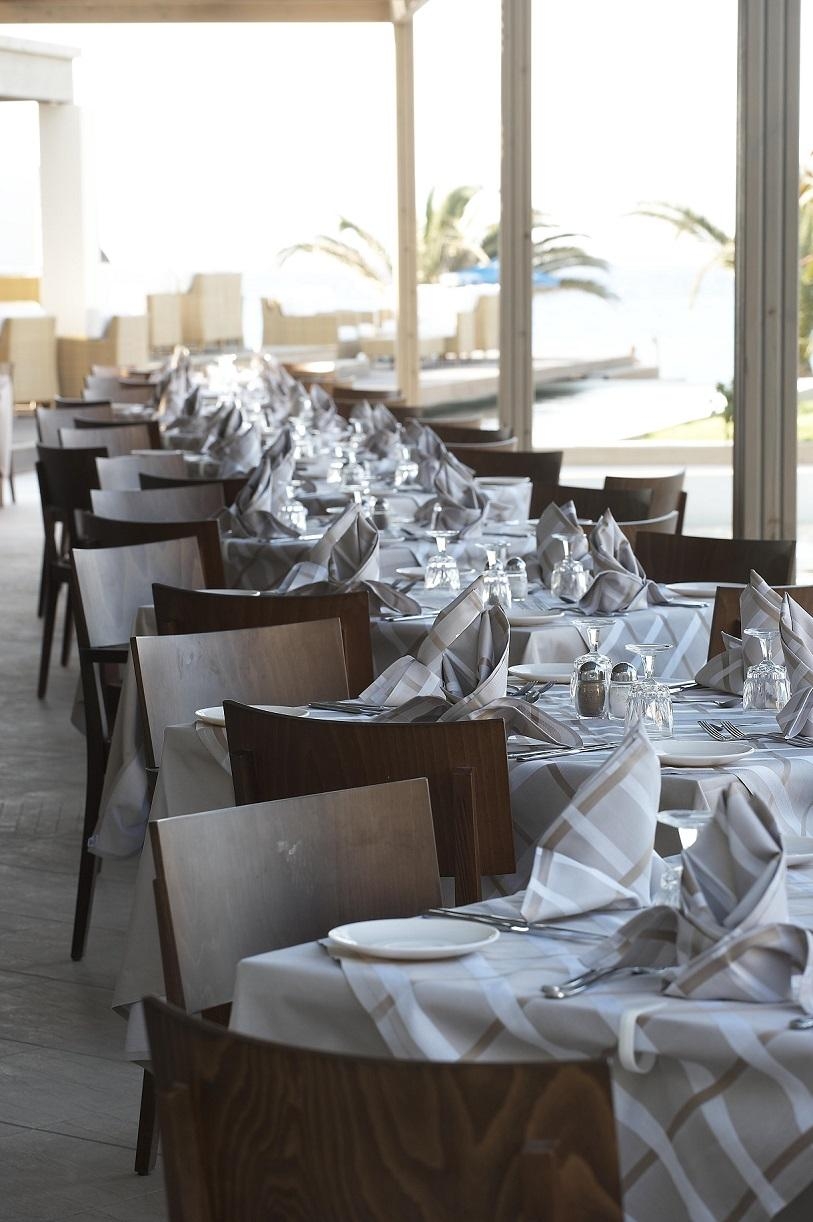 The Ixian Grand & All Suites11