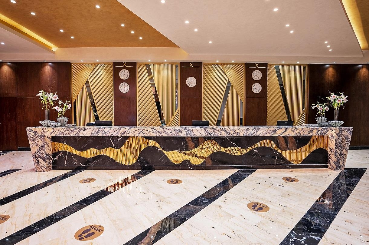 Rixos Premium Magawish Suites & Villas5