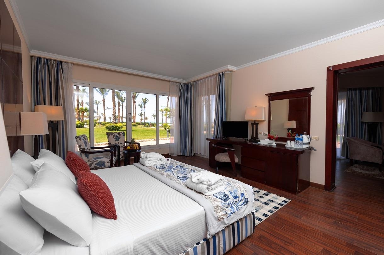 Amwaj Oyoun Resort & Casino9