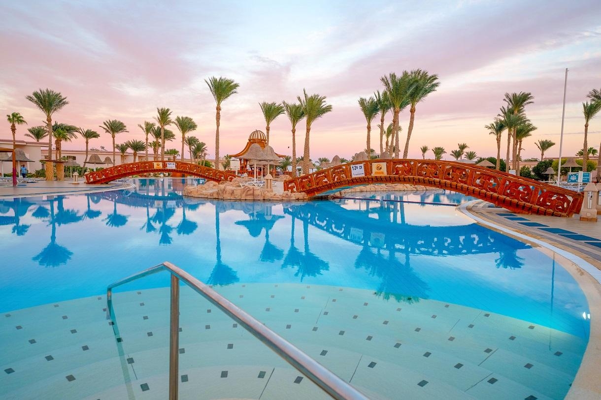 Parrotel Beach Resort16