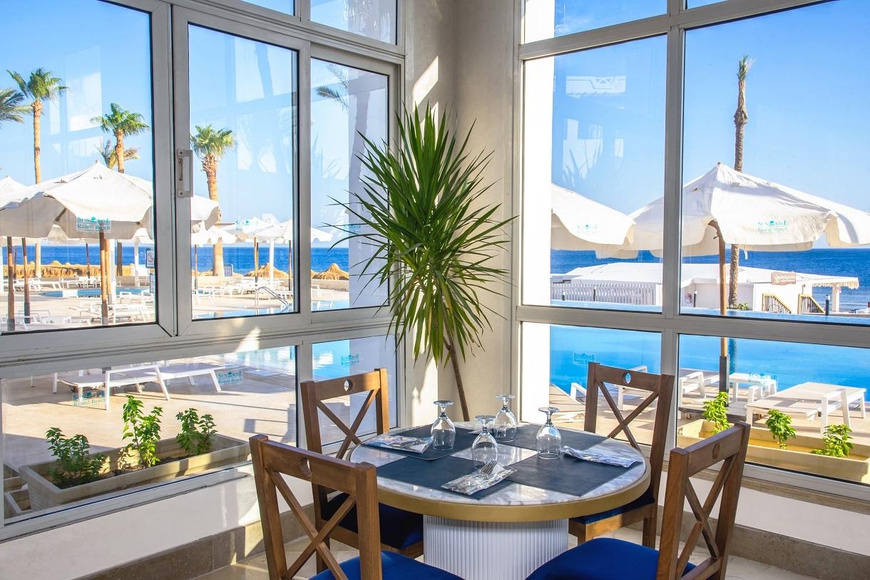 Sunrise Remal Beach12