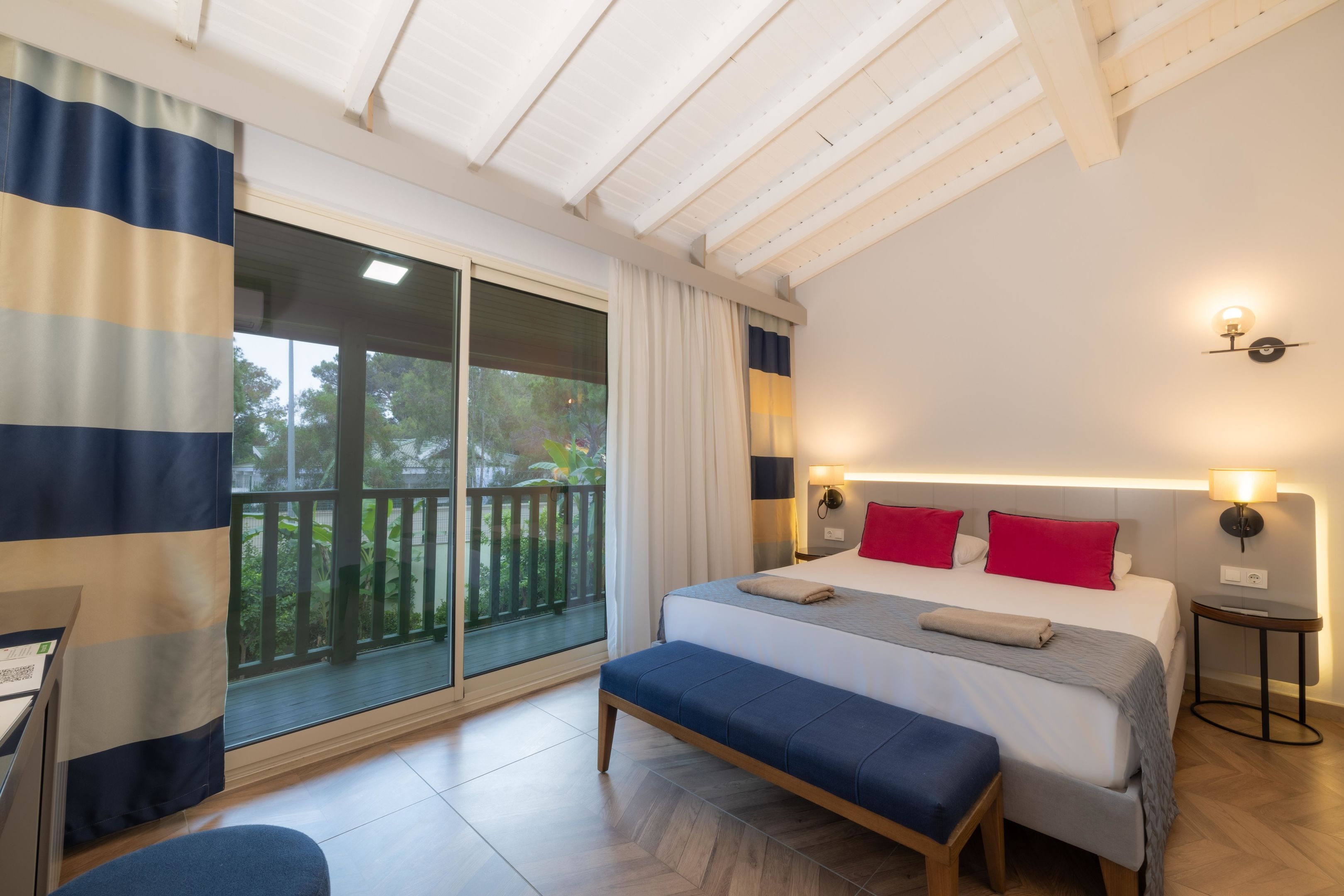 Crystal Flora Pearl Collection (ex. Crystal Flora Beach Resort)5