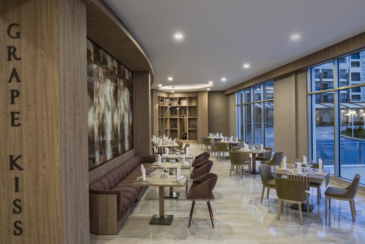 Delphin Be Grand Resort Hotel8