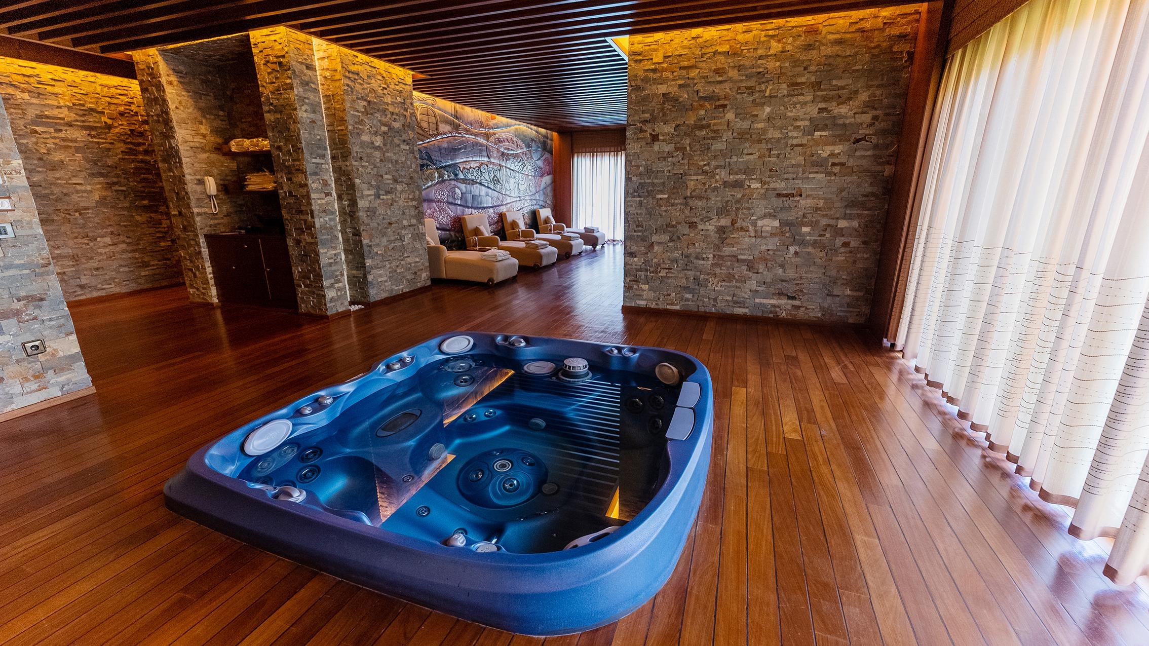 Gloria Serenity Resort Hotel211