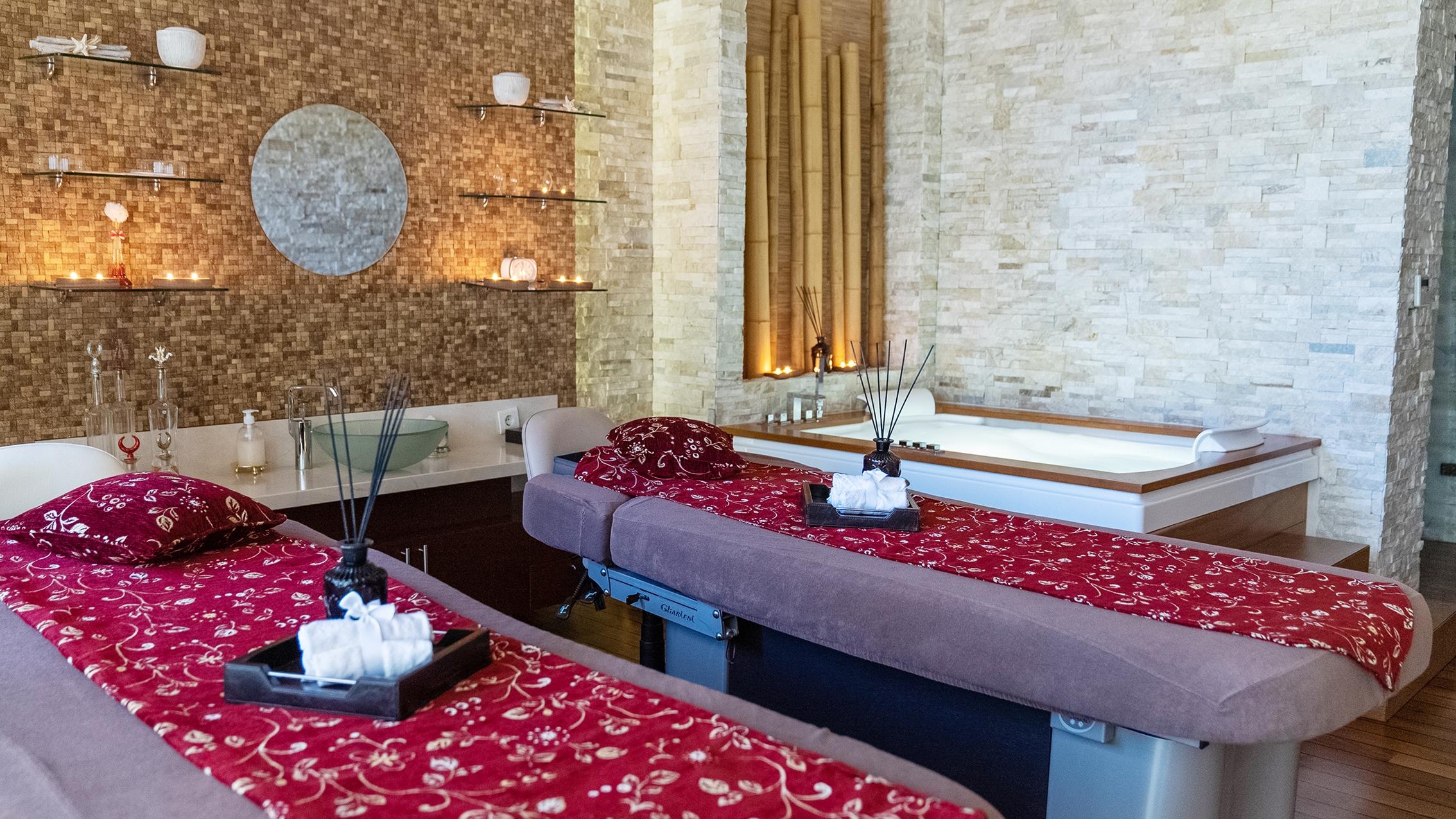 Gloria Serenity Resort Hotel326