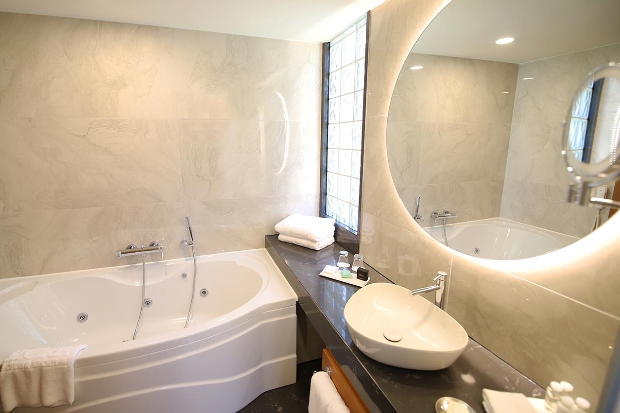 Gloria Serenity Resort Hotel229