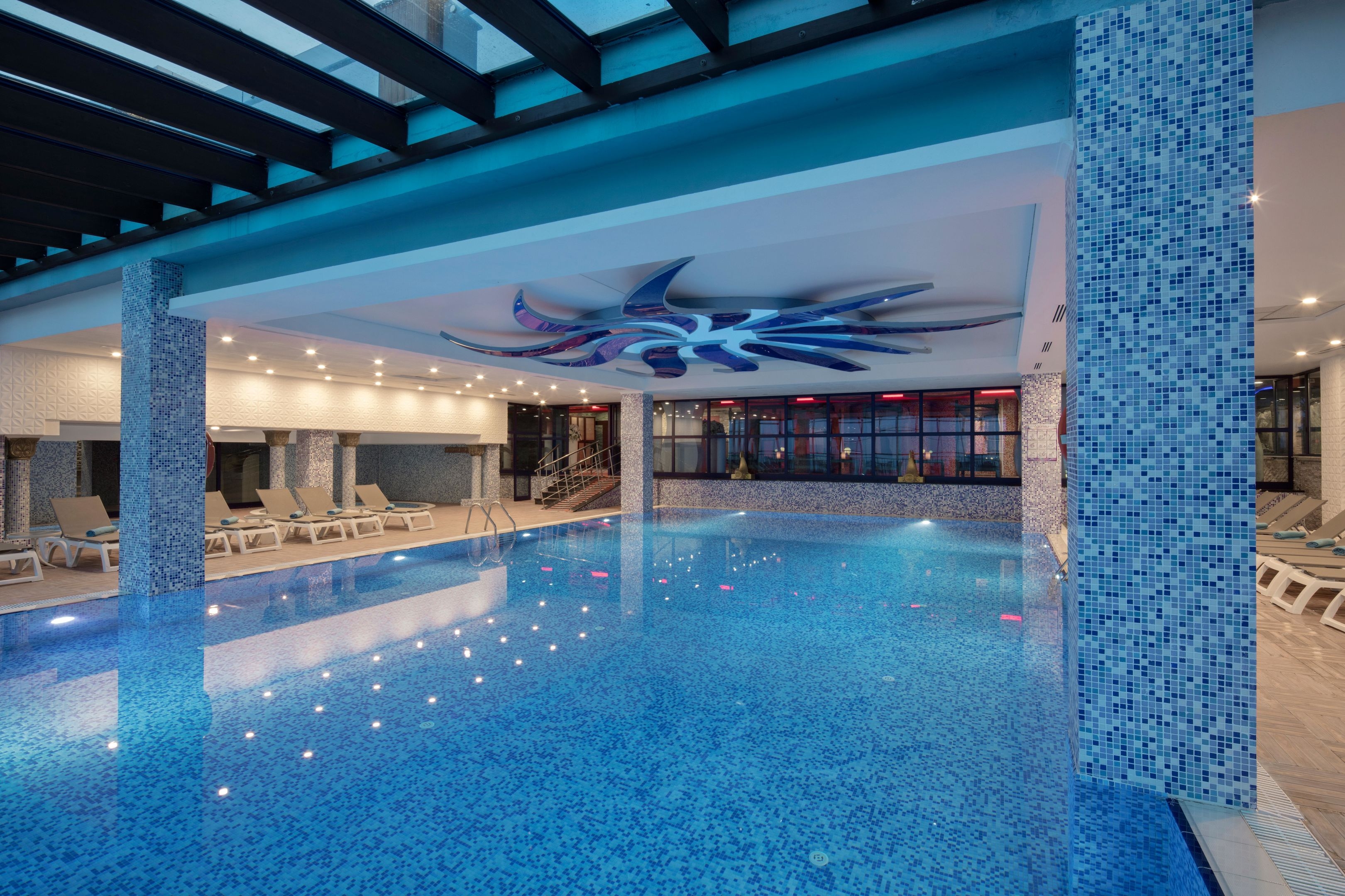 Granada Luxury Okurcalar102