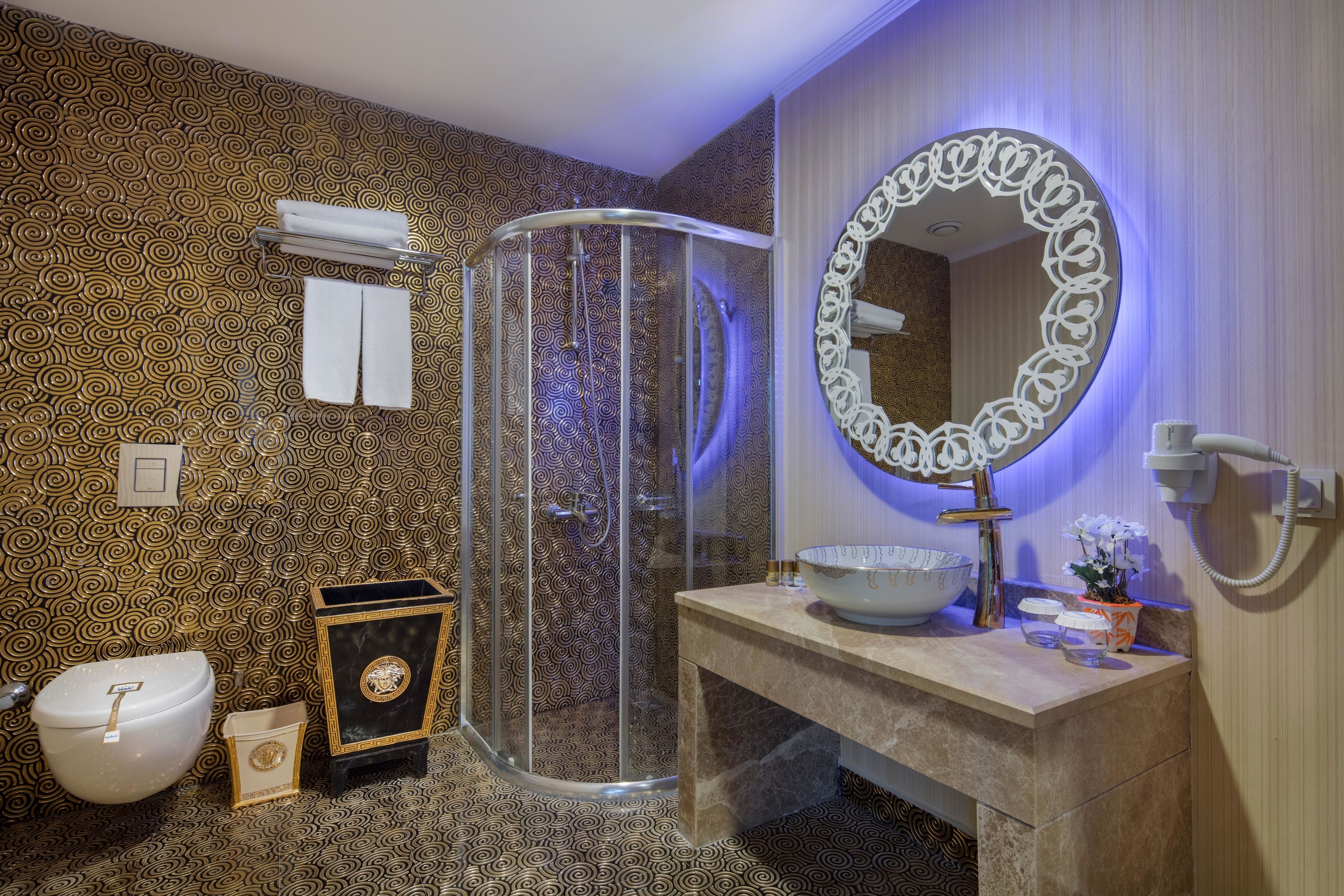 Granada Luxury Okurcalar158