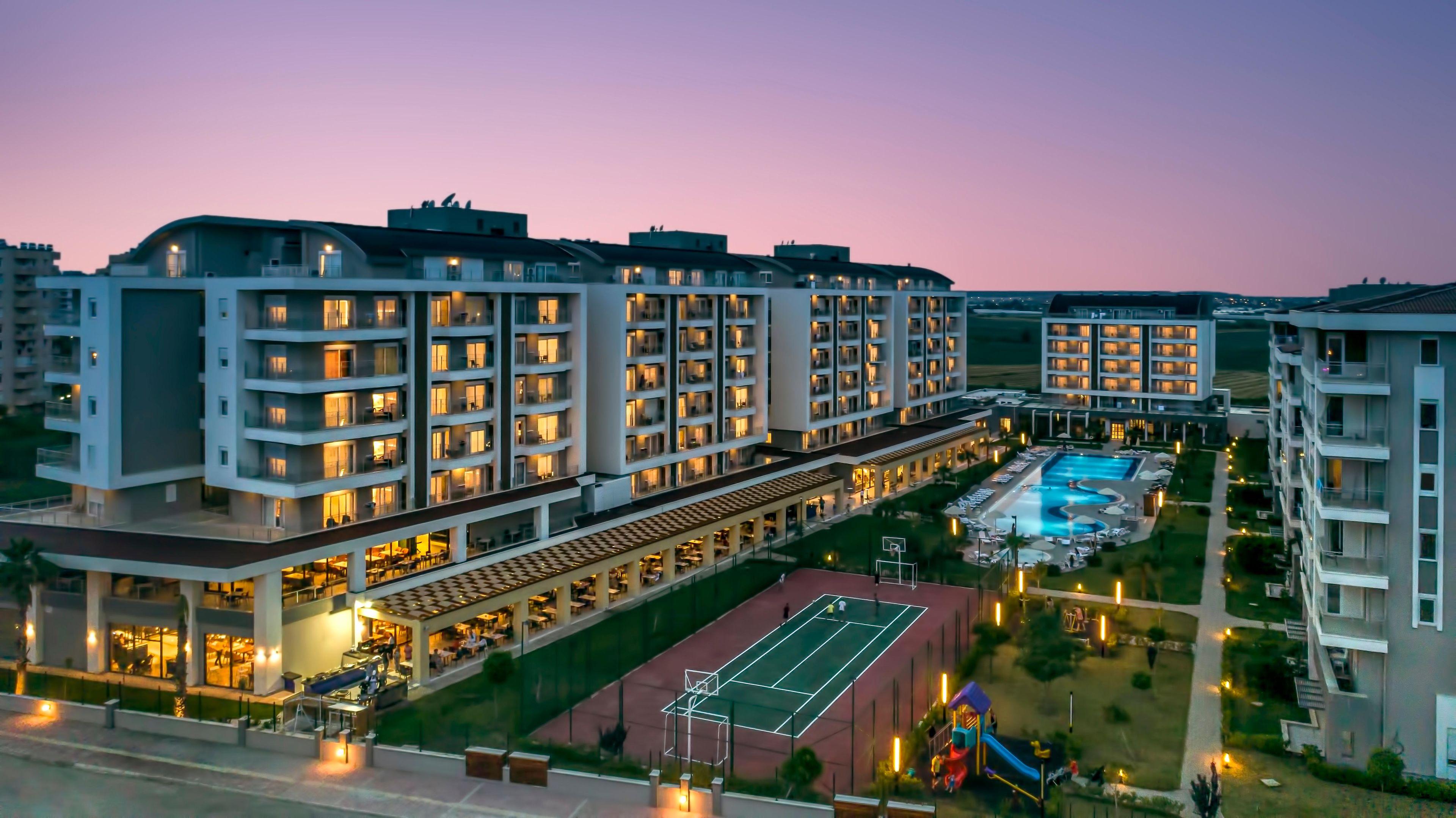 Greenwood Suites Resort (Exc. Sherwood Suites Resort)0