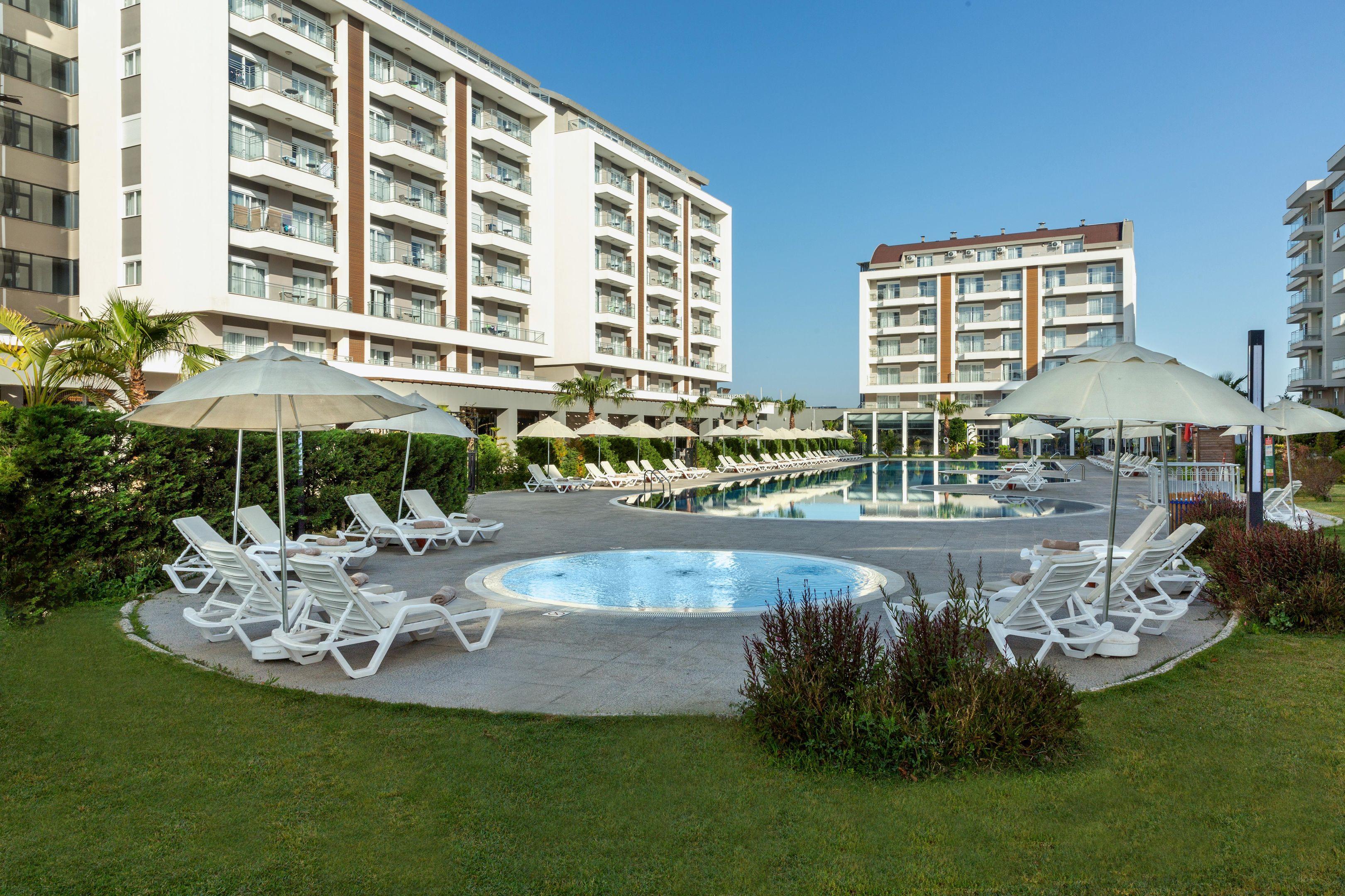 Greenwood Suites Resort (Exc. Sherwood Suites Resort)2