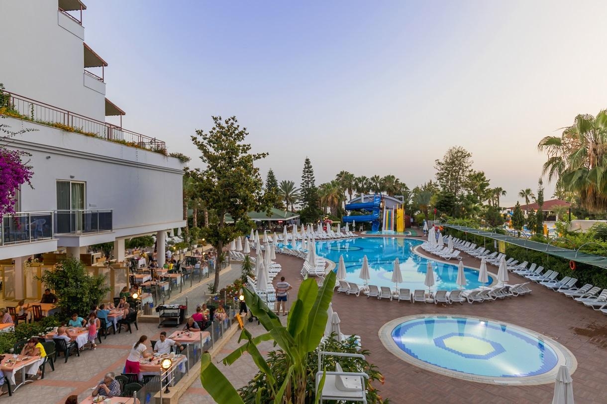 Holiday Park Resort11