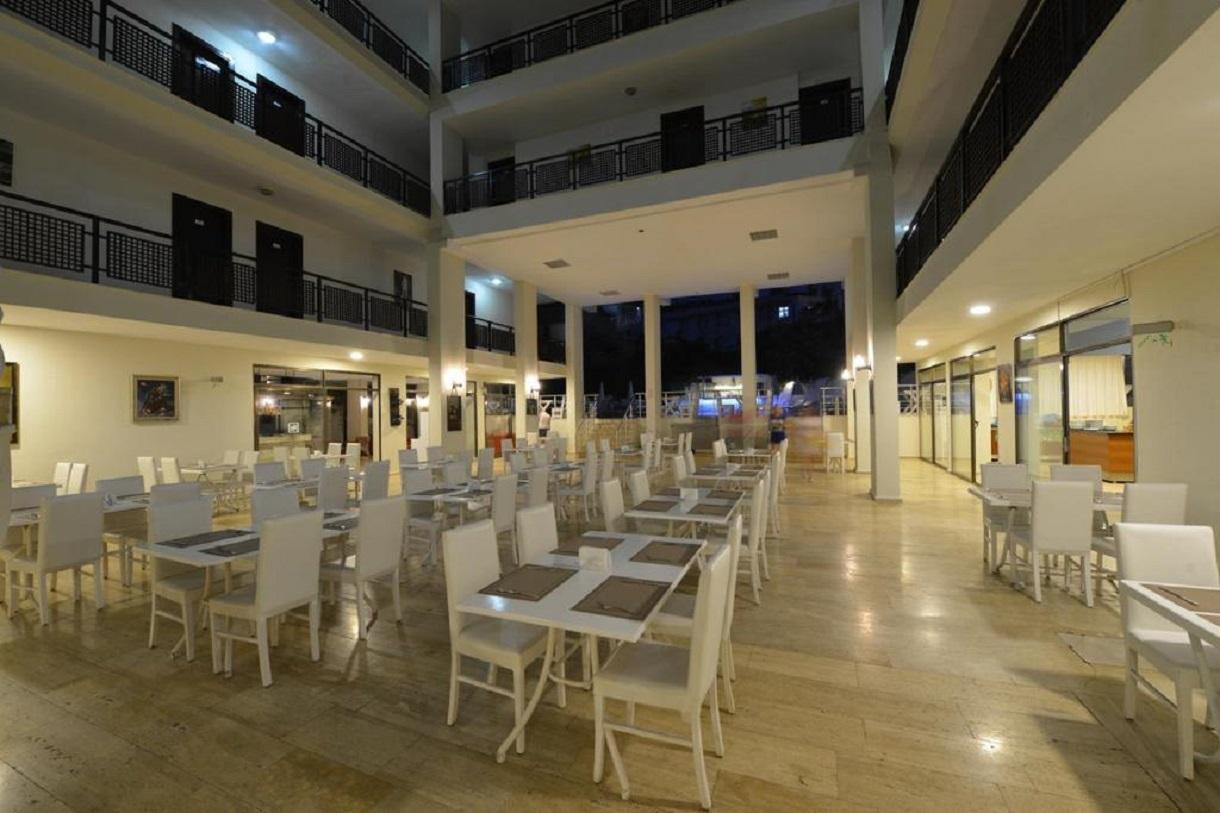 Kaftans City Hotel By Rrh & R1