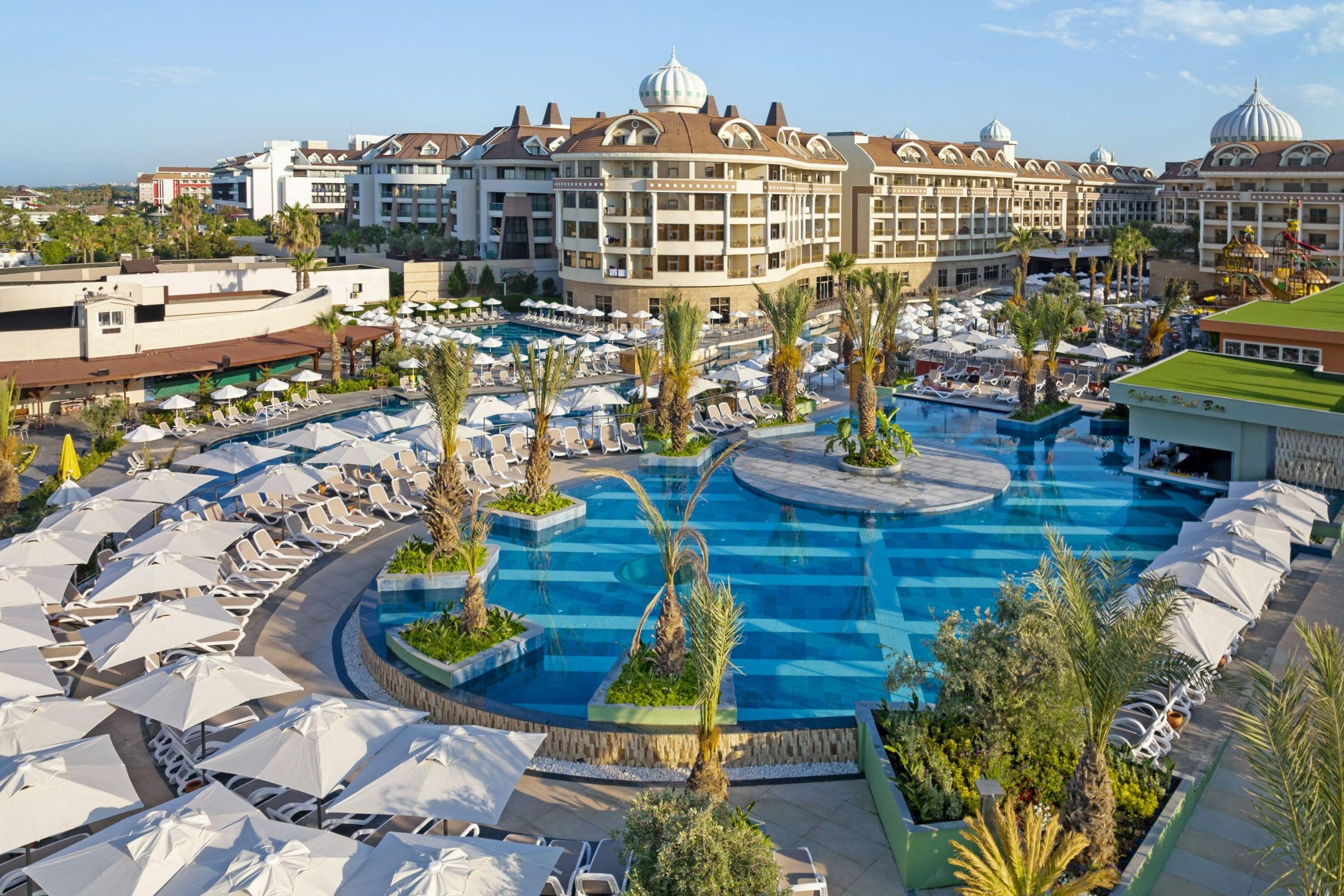 Kirman Belazur Resort & Spa0