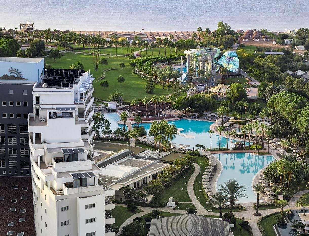 Lara Barut Collection4