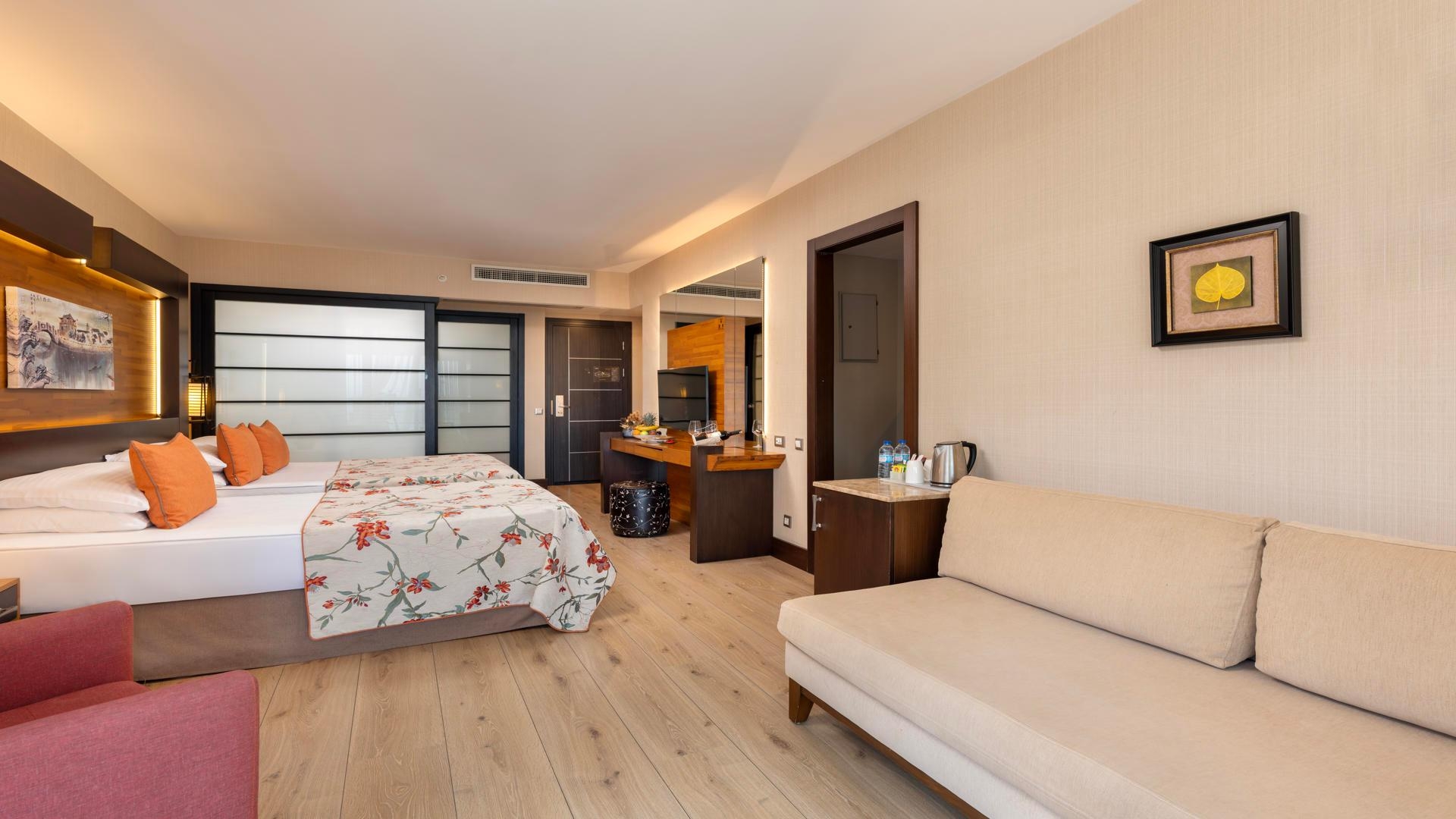 Limak Lara De Luxe Hotel & Resort7