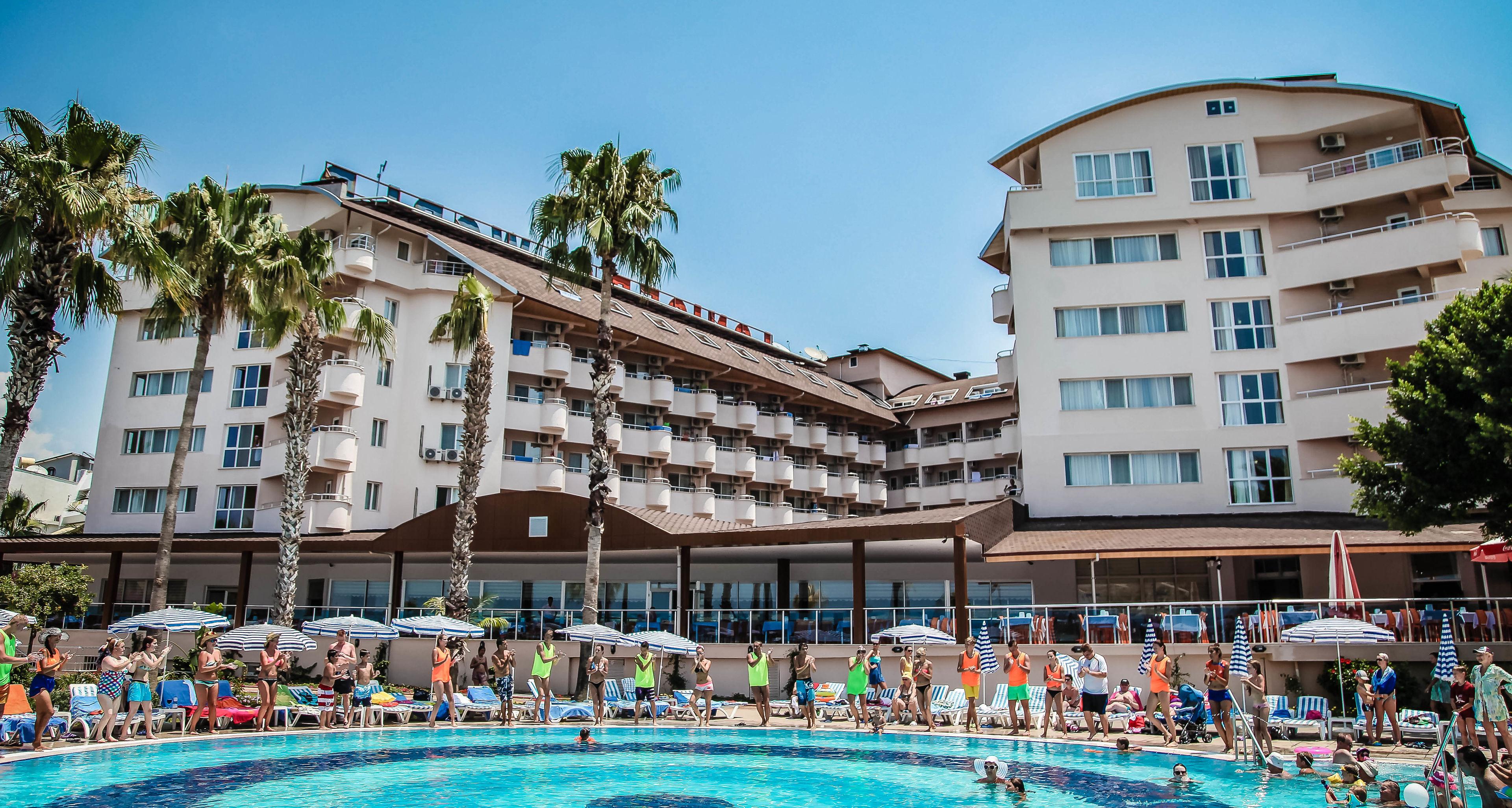 Lonicera World Hotel1
