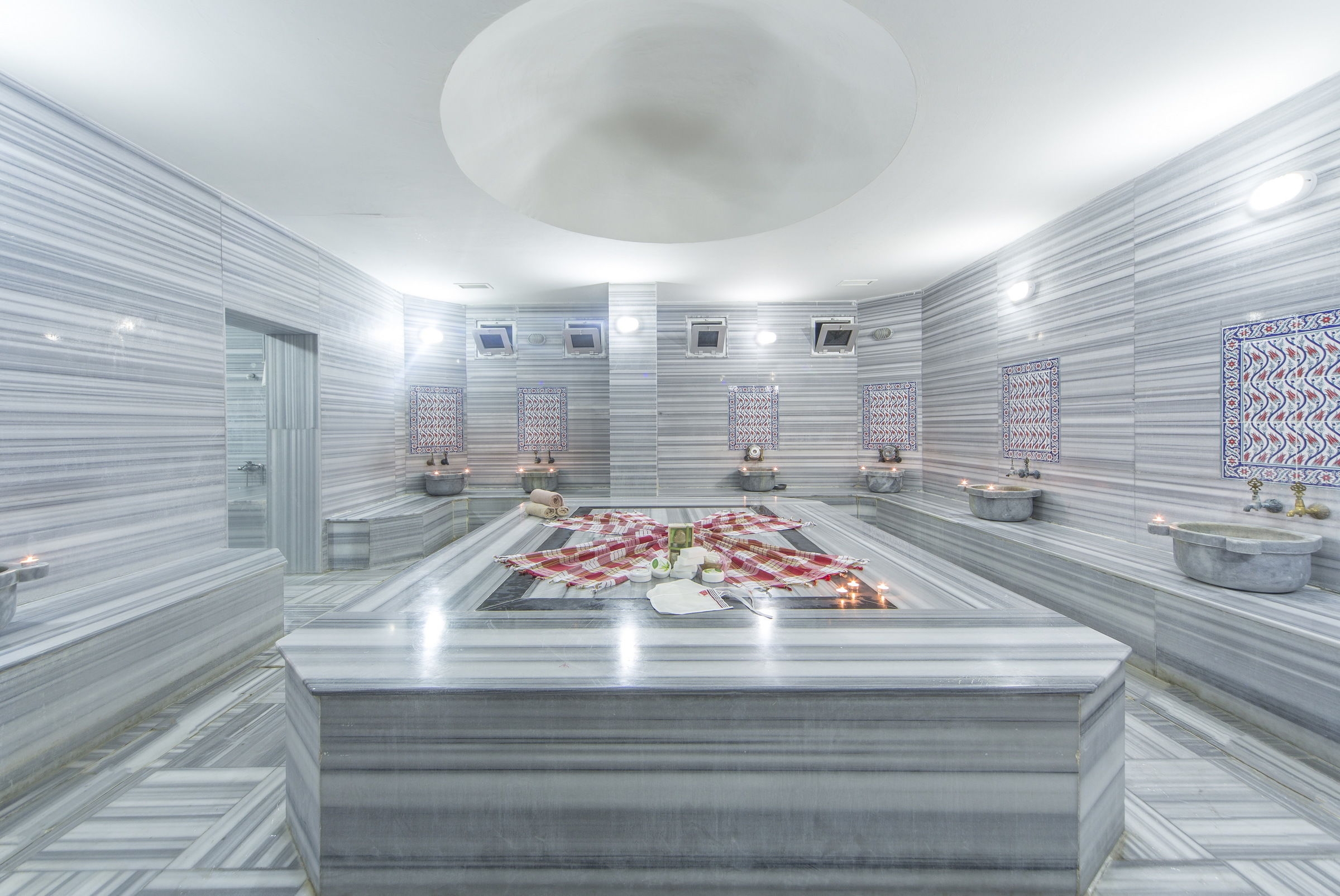 Lonicera World Hotel20