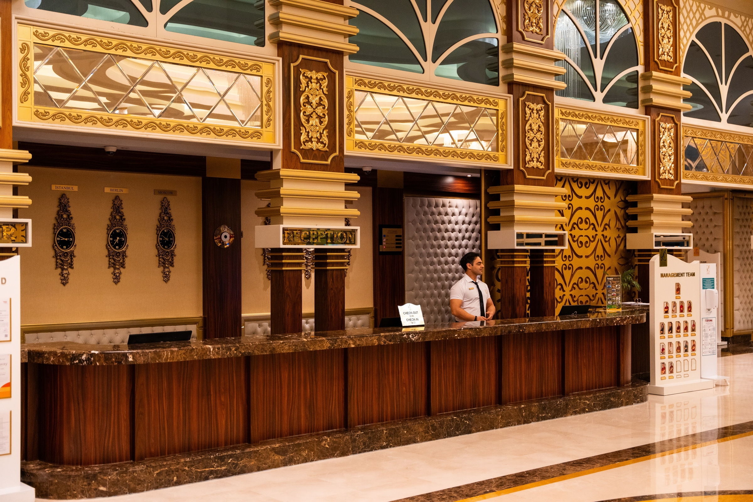 Oz Hotels Side Premium9