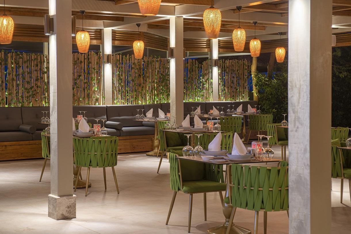 Oz Hotels Side Premium9