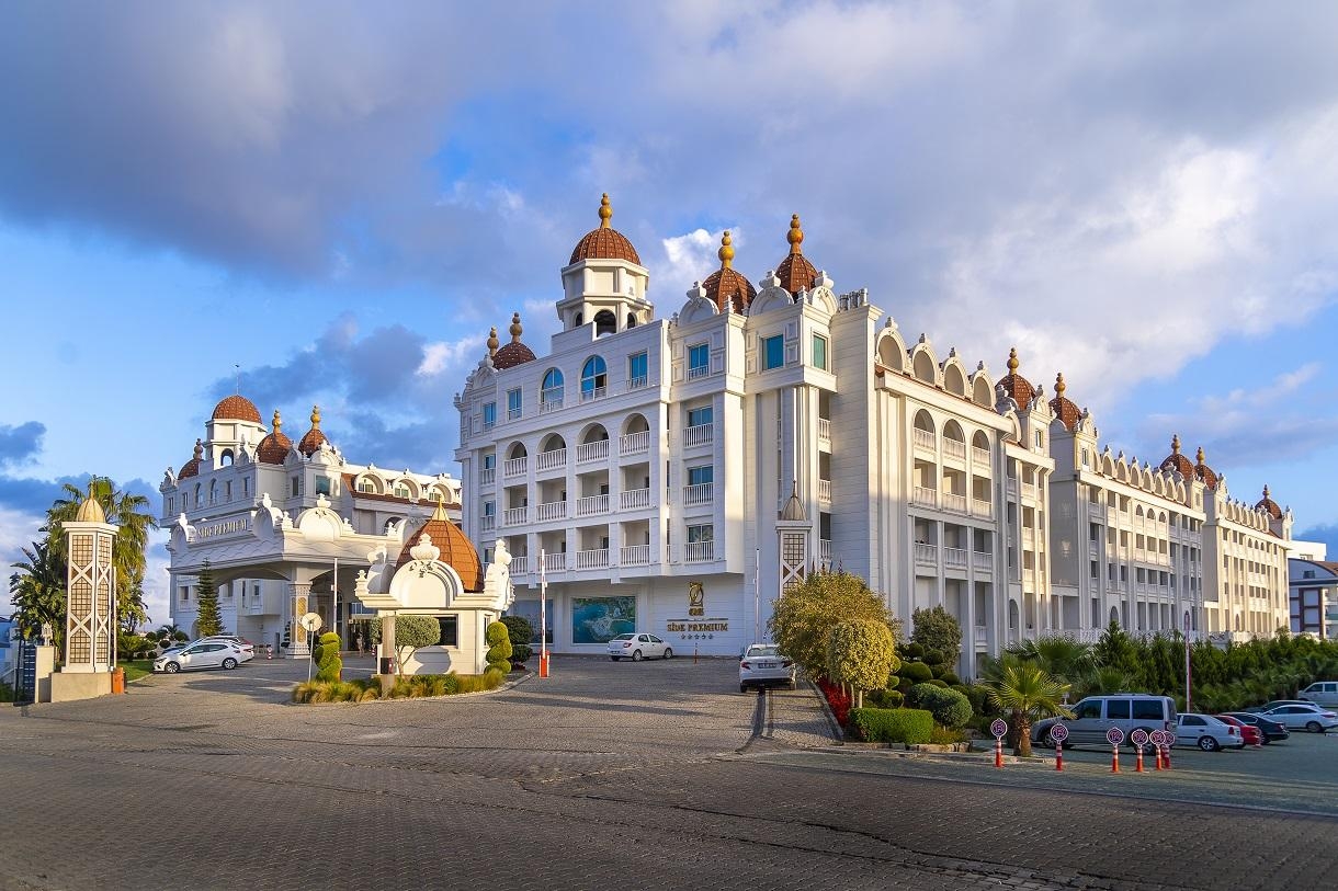 Oz Hotels Side Premium1