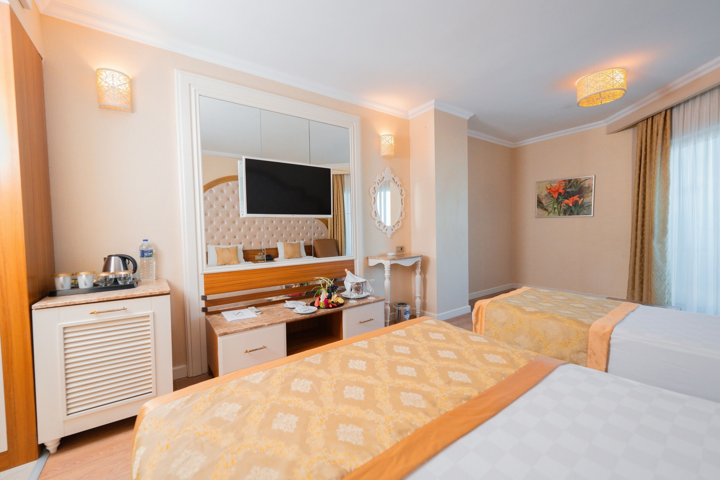 Oz Hotels Side Premium13