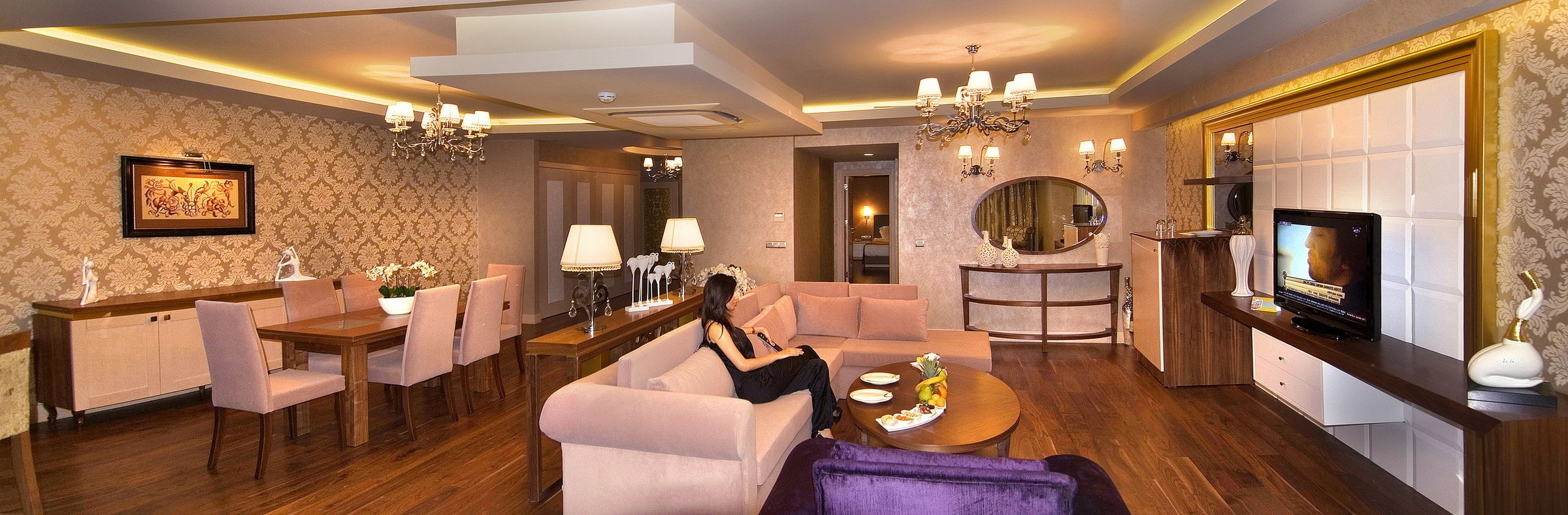 Royal Holiday Palace49