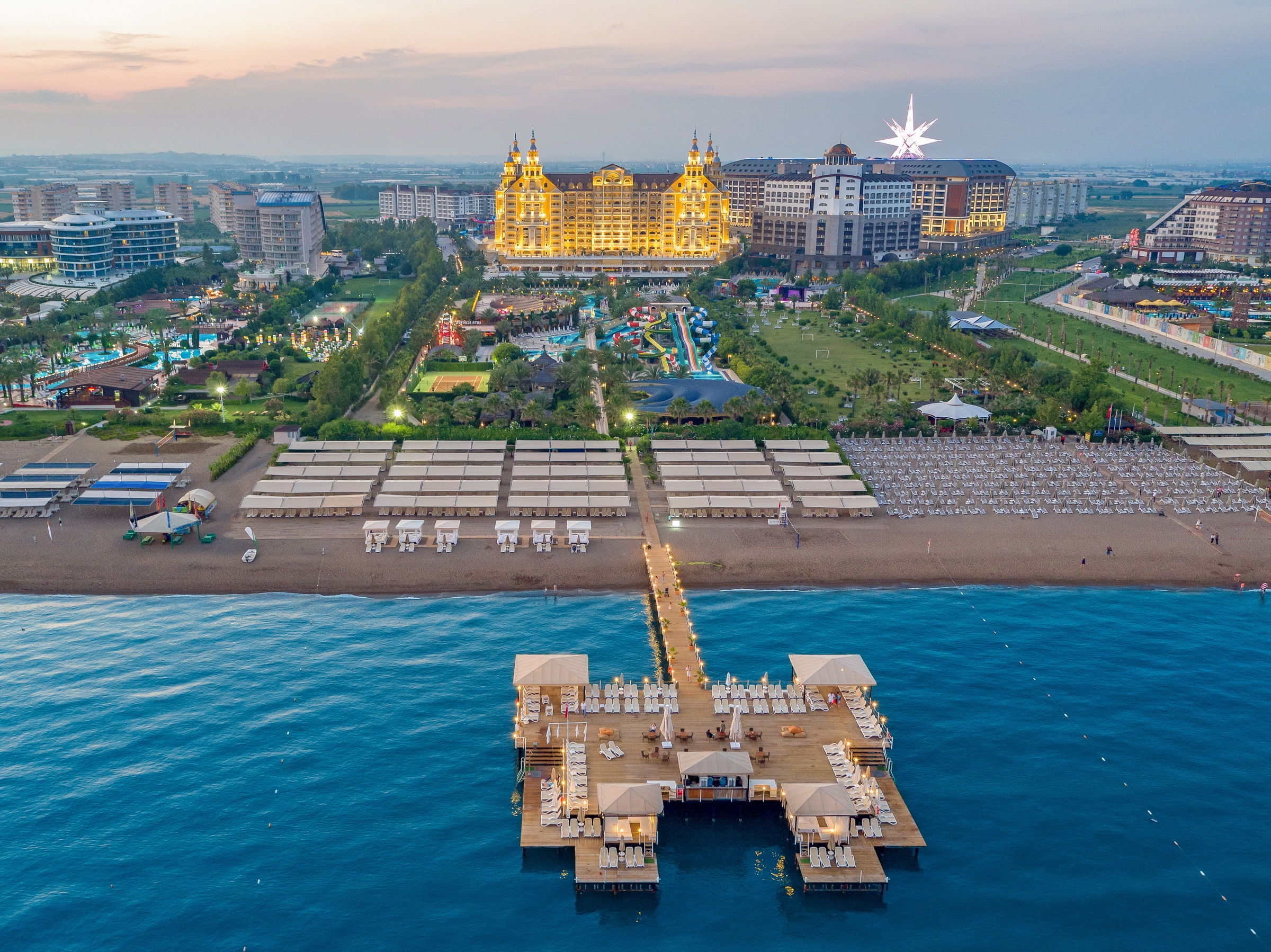 Royal Holiday Palace29