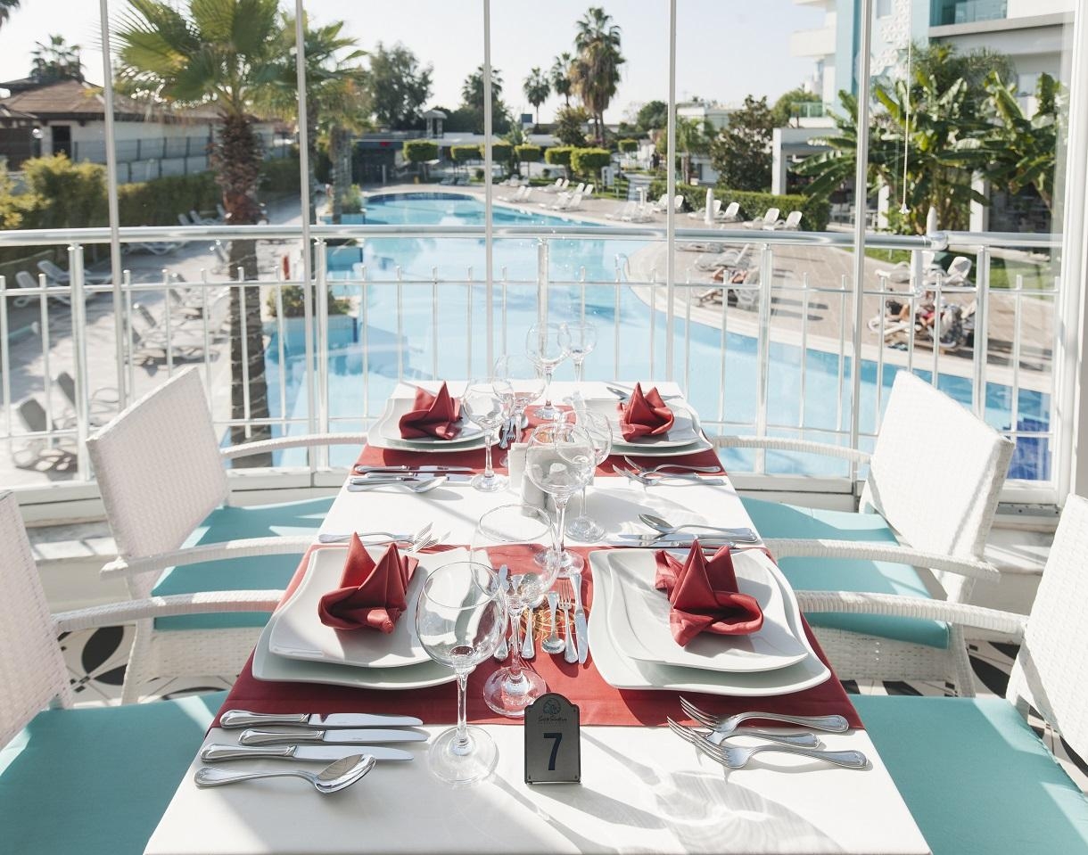 Seashell Resort & Spa12