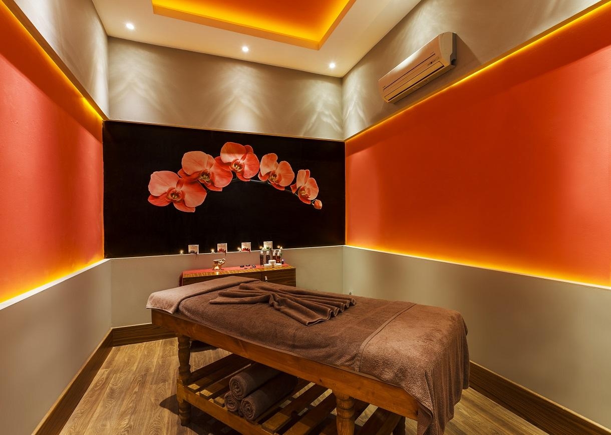 Sherwood Exclusive Lara26